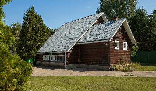 Дом на берегу Рыбинского водохранилища