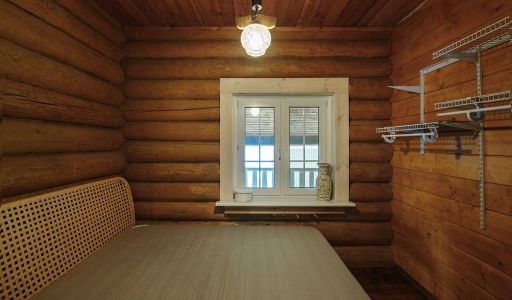 Дом на берегу Рыбинского водохранилища