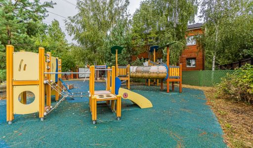 Дом в деревне Беляниново