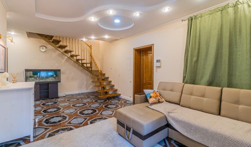 Дом в деревне Беляниново