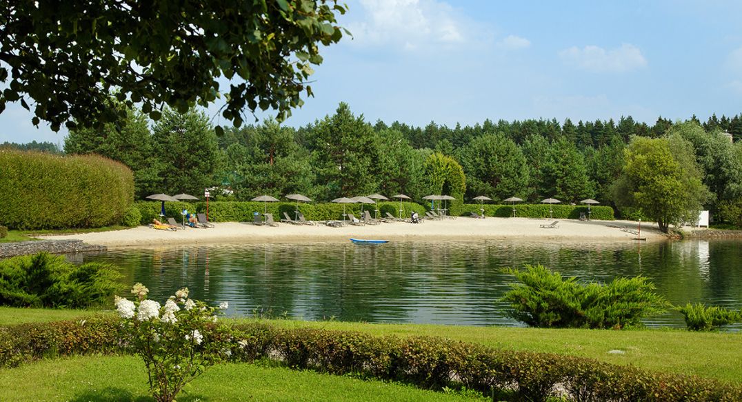 Ренессанс Парк