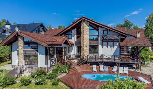 Дом в стиле шале в селе Ильинское