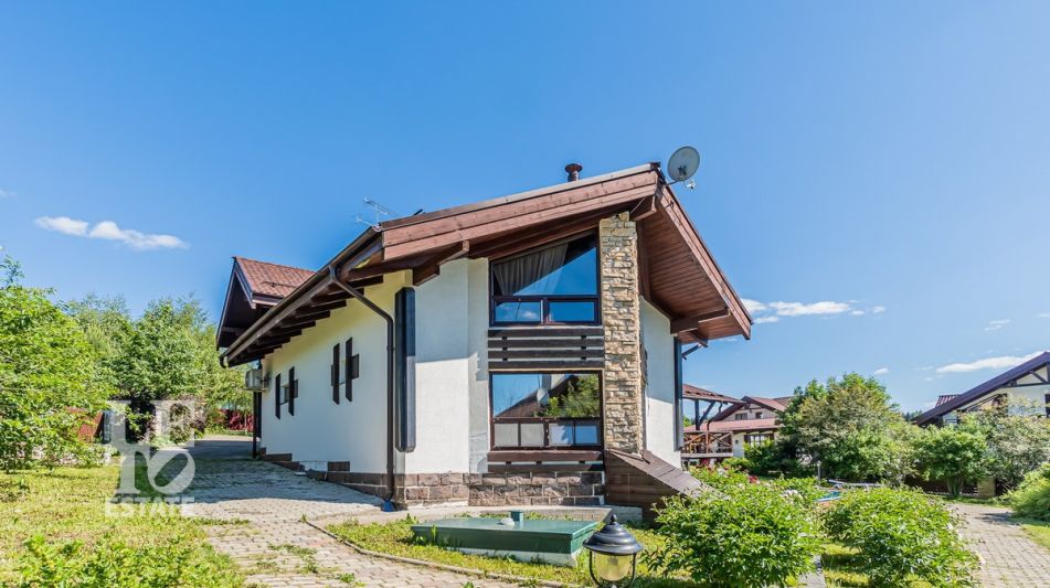 Дом в стиле шале в селе Ильинское