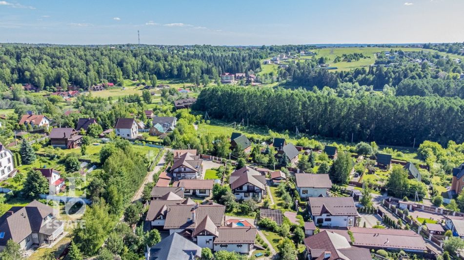 Дом в стиле шале в селе Ильинское