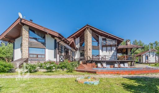 Дом в стиле шале в селе Ильинское