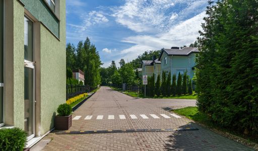 Дом под отделку в КП Усово-8