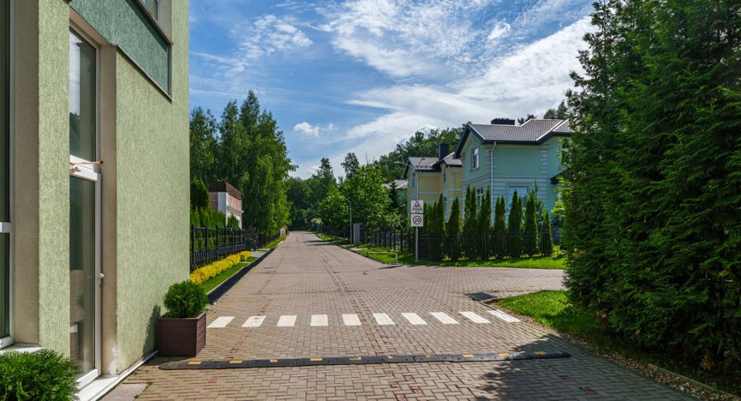 Усово-8