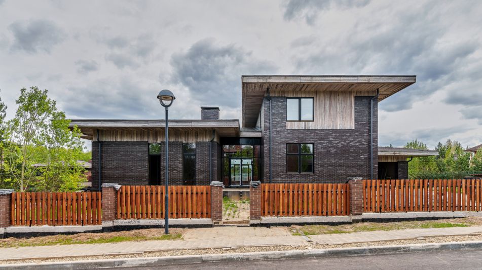 Современный дом в КП Монаково