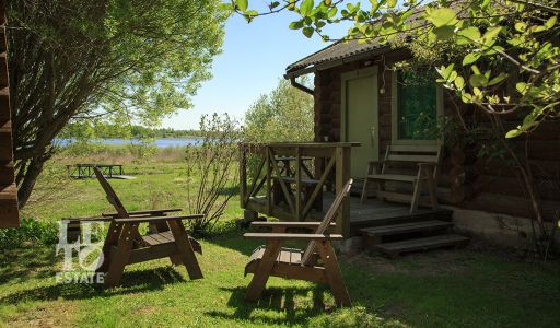 База отдыха на озере Селигер