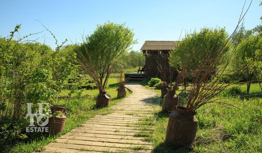 База отдыха на озере Селигер