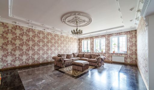 Просторный дом в Мамонтовке