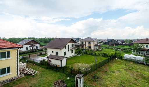 Дом в поселке Спас-Каменка