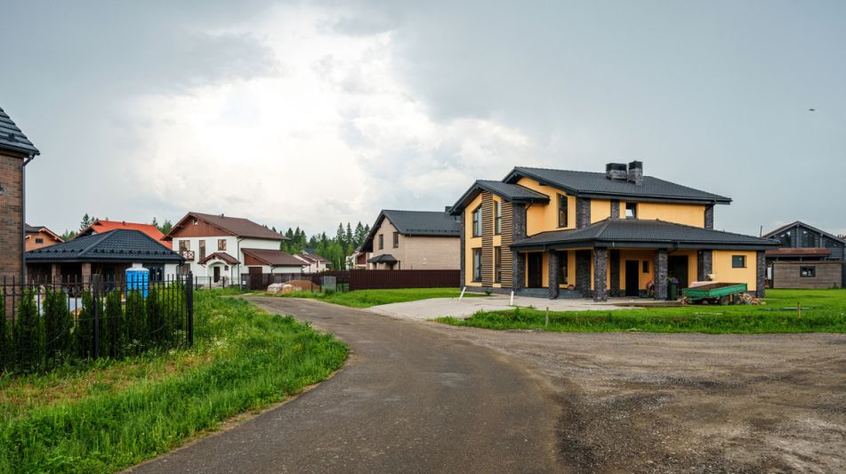 Дом в поселке Спас-Каменка