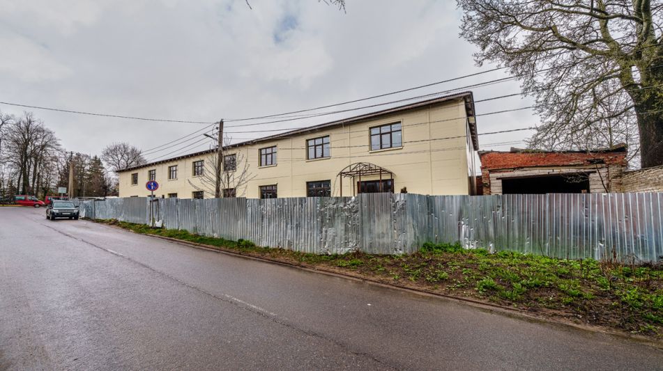 Здание в центре Можайска