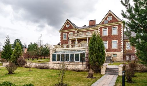 Особняк в Москве в КП Президент