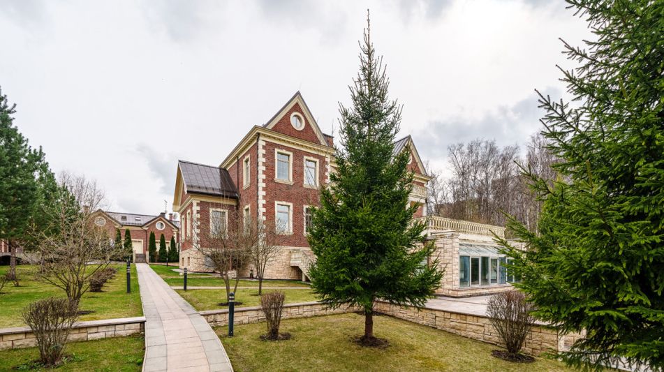 Особняк в Москве в КП Президент