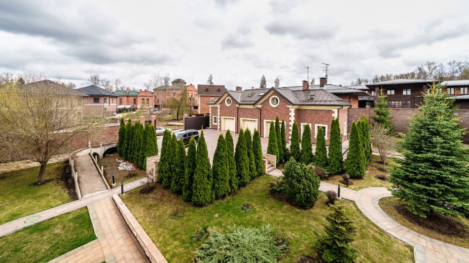 Особняк в Москве в КП Президент