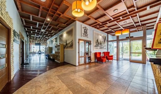 Парк-отель на берегу Волги