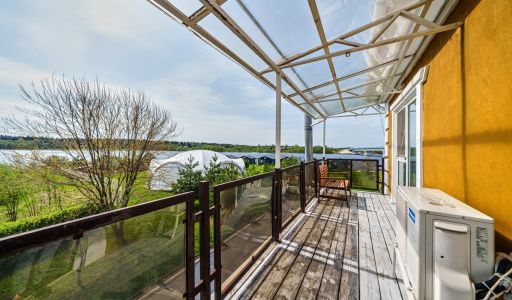 Парк-отель на берегу Волги