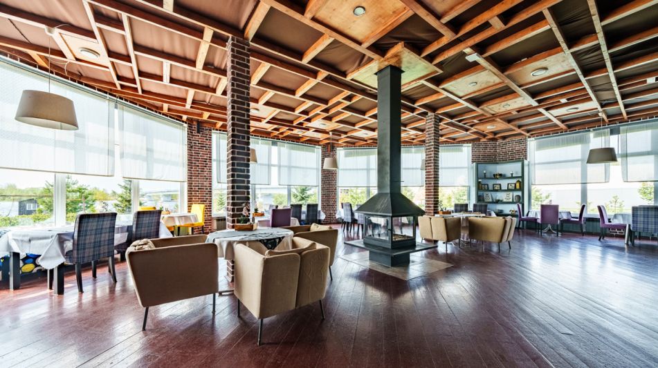 Резиденция на берегу Волги