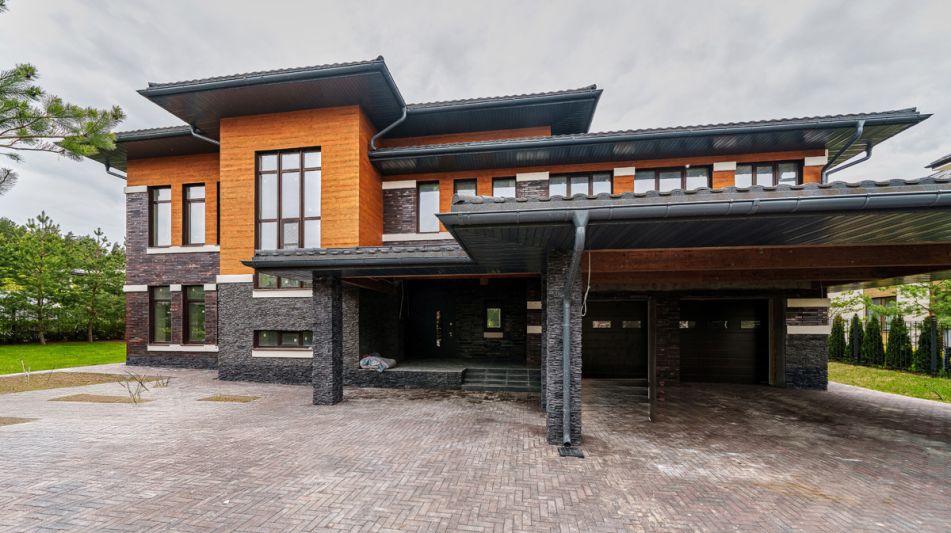 Дом под отделку в Ренессанс Парке