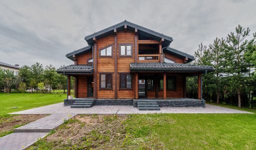 Дом под отделку в Ренессанс Парке