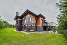 Дом под отделку в Ренессанс Парке