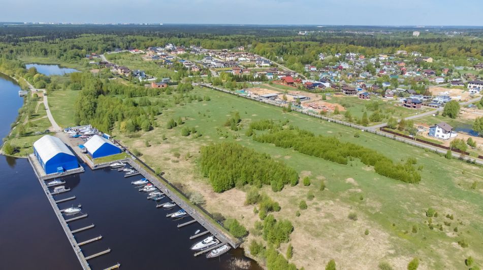 Прилесной участок в КП Аврора