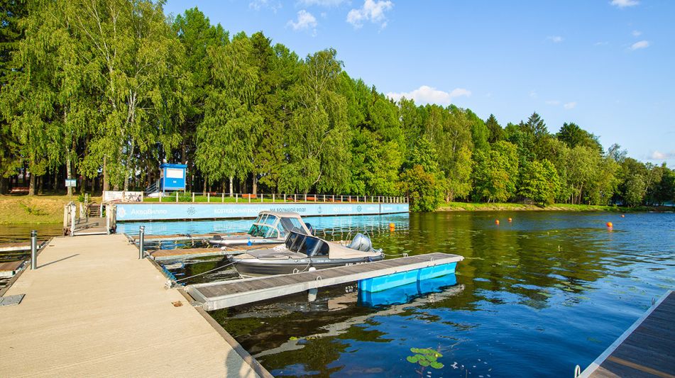 Участок в КП Аква Вилла