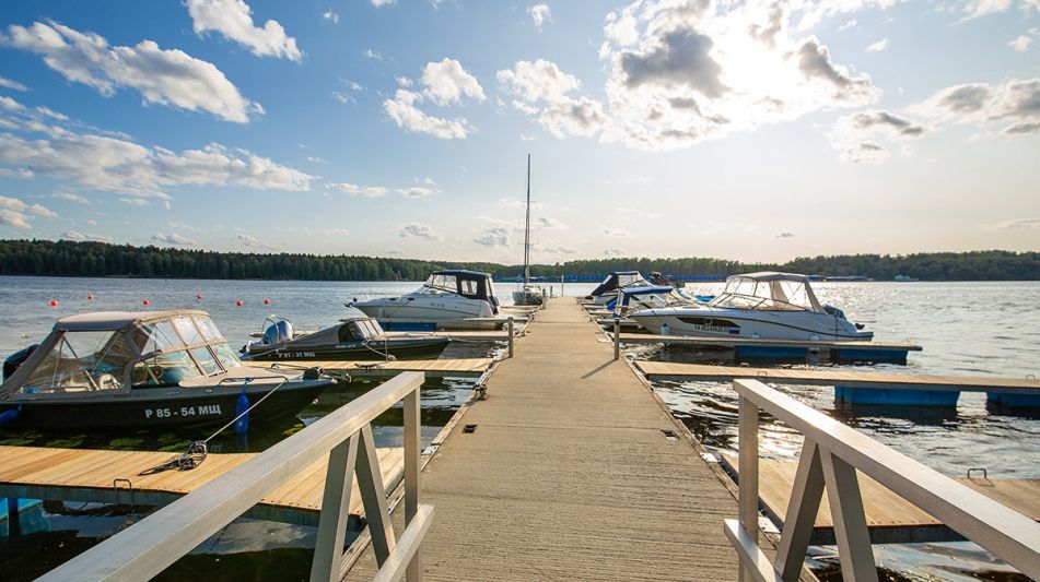 Участок в КП Аква Вилла