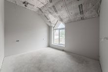 Дом на берегу в п. Вешки