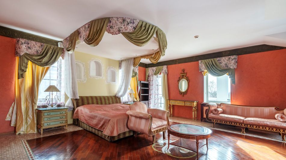 Усадьба в КП Малые Бережки