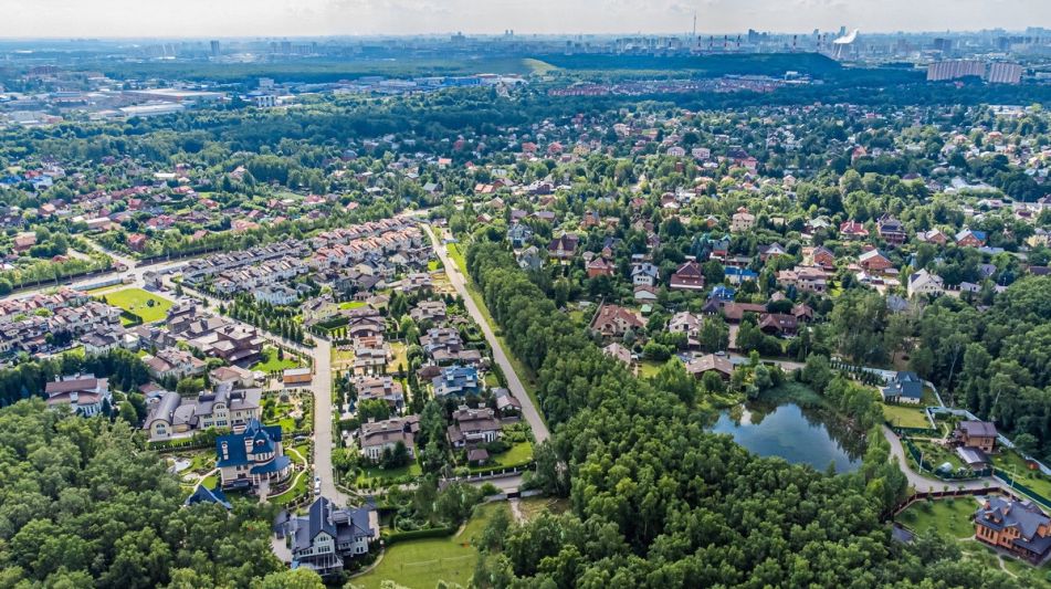 Торцевой таунхаус в КП Старвиль