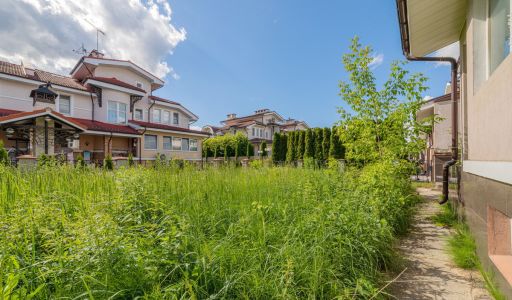 Торцевой таунхаус в КП Старвиль
