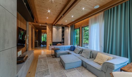 Дом в лесу КП Экран