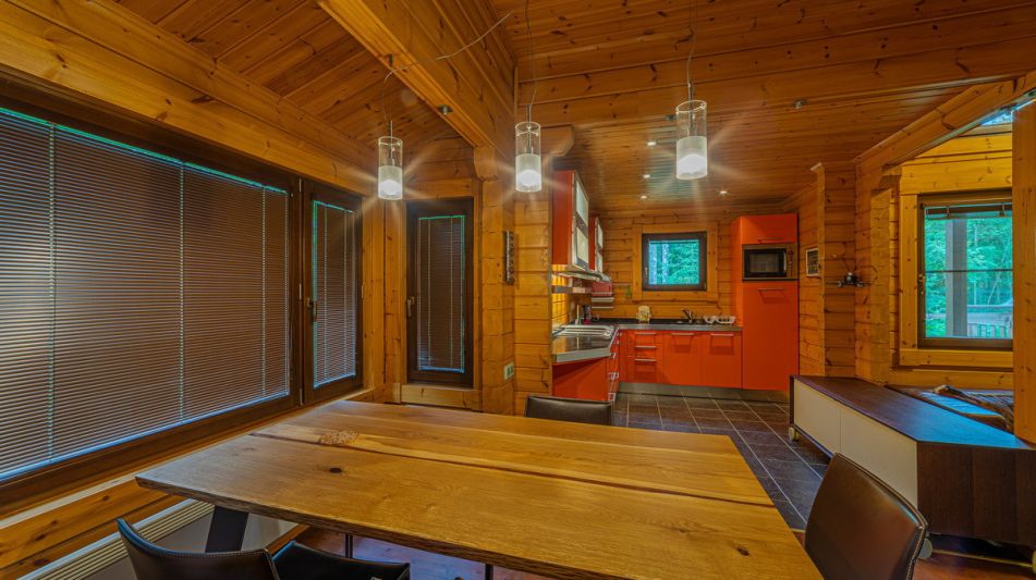 Дом в лесу КП Экран