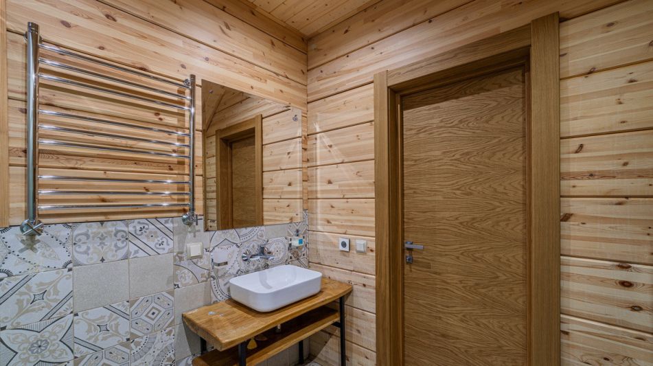 Дом в лесу КП Экран