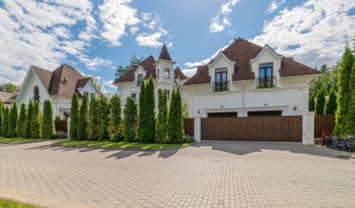 Особняк в КП Новогорск-7