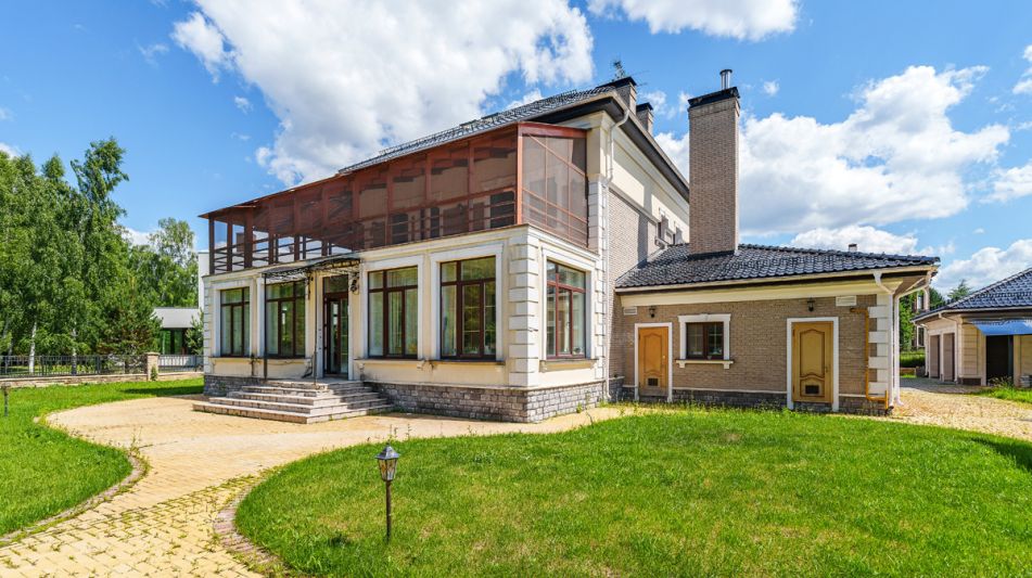 Готовый дом в КП Монтевиль