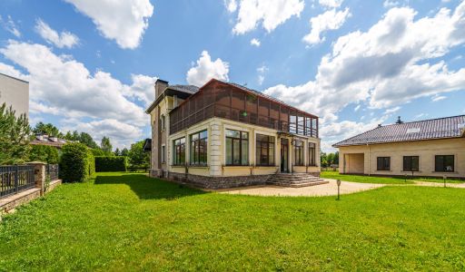 Готовый дом в КП Монтевиль