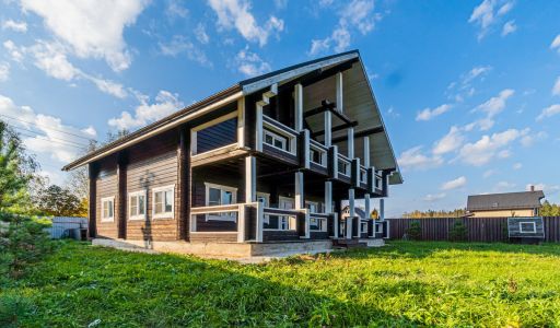 Дом с отделкой в Некрасовском