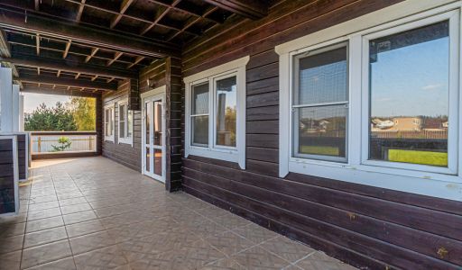 Дом с отделкой в Некрасовском