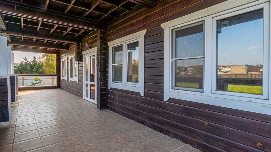 Дом с отделкой в Некрасовском