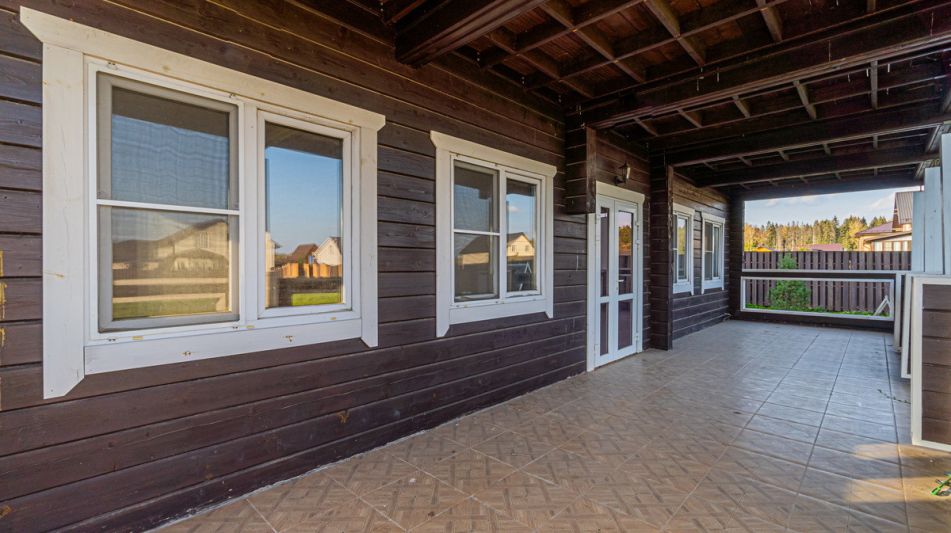 Дом с отделкой в Некрасовском