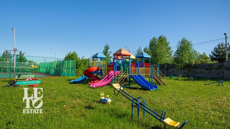 Дом со вторым светом в КП Аврора