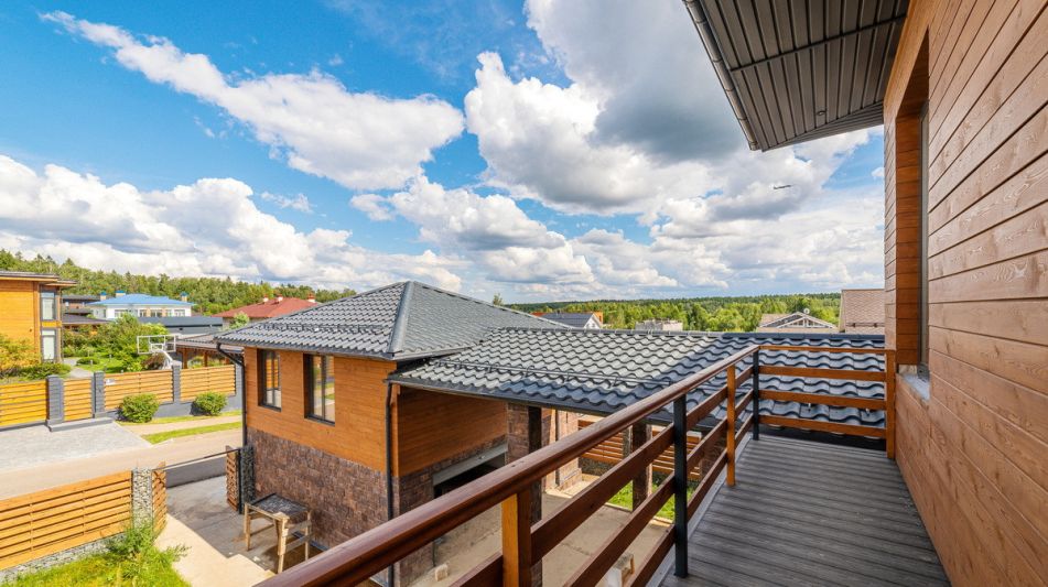 Дом со вторым светом в КП Аврора