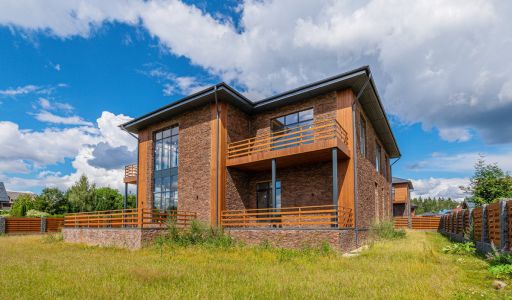 Современный дом в КП Аврора