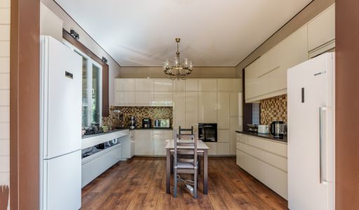 Дом у озера в КП Живописный