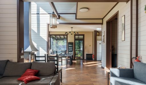 Дом у озера в КП Живописный