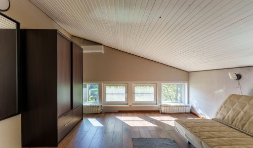 Дом у озера в КП Живописный